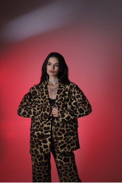 Костюм жіночий брючний Лео M коричневий+чорний (82681М) - фото 3