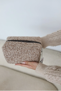 Косметичка зі штучного хутра кавова (71105) - фото 6