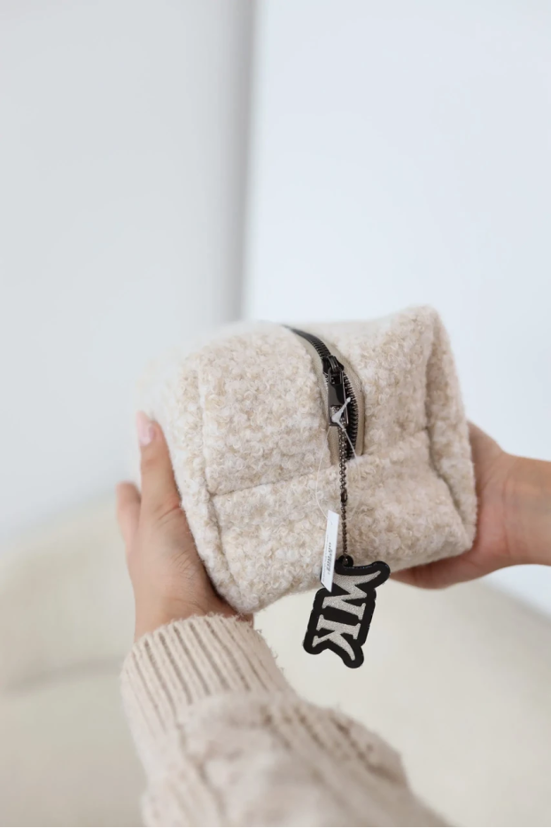 Косметичка зі штучного хутра бежева (71109б) - фото 4