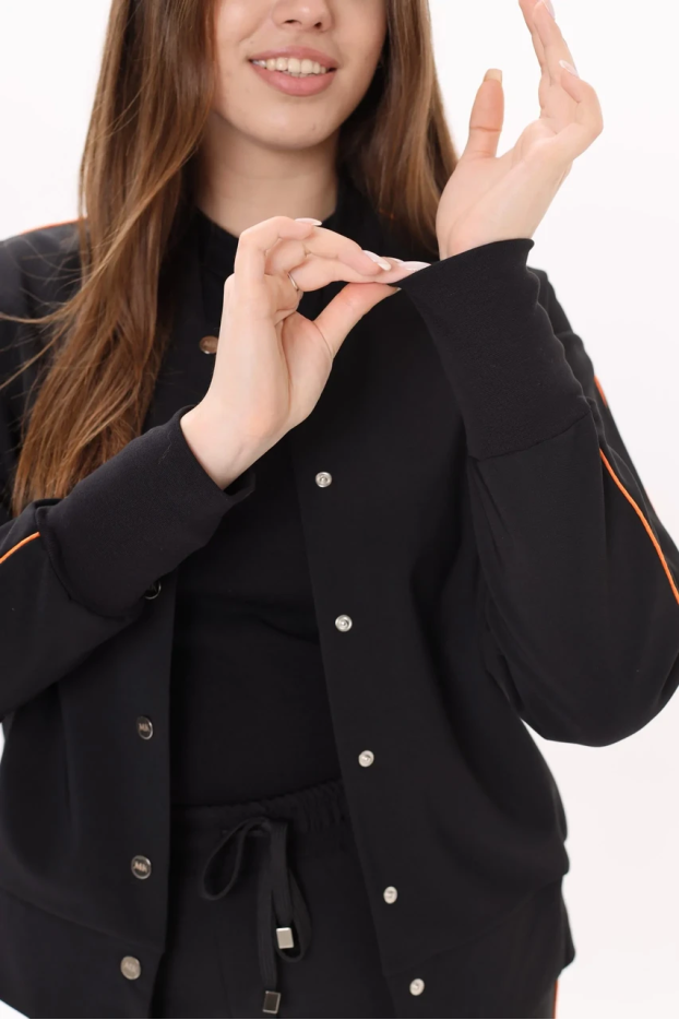 Бомбер утеплений МК жіночий 48-50 чорний помаранчевий лампас (01559M) - фото 2