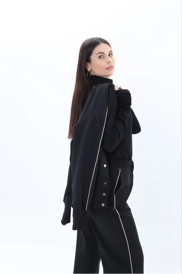 Бомбер утеплений МК жіночий 46-48 чорний бежевий лампас (01599bS) - фото 7