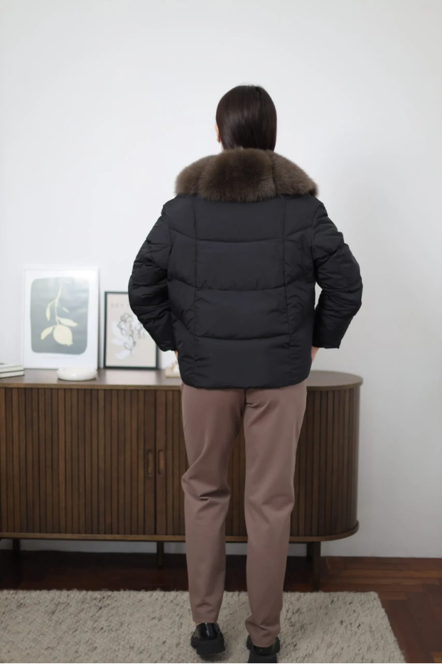 Пуховик з хутром 52-54 чорний (82366L) - фото 4