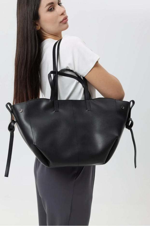 Сумка жіноча велика МК чорна (13504) - фото 1