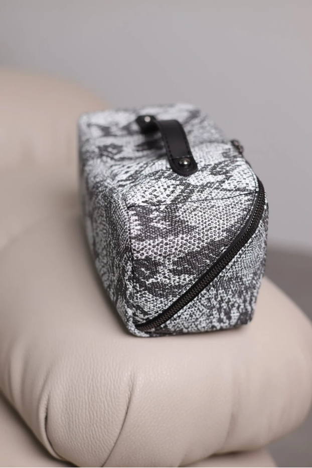 Жіноча косметичка біла з чорним рептілія 71001/1 - фото 6