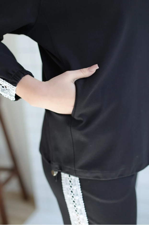 Костюм брючний з білим мереживом 44-48 чорний (мереживо wXS) - фото 9