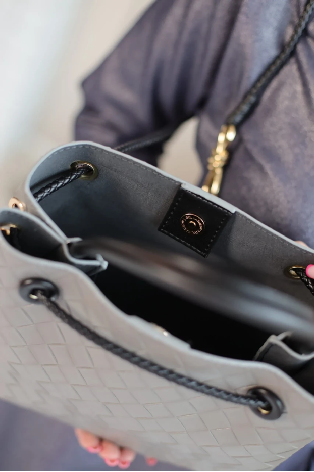 Сумка плетена сіра 111849gr - фото 3