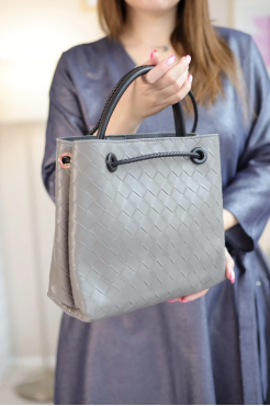 Сумка плетена сіра 111849gr - фото 4