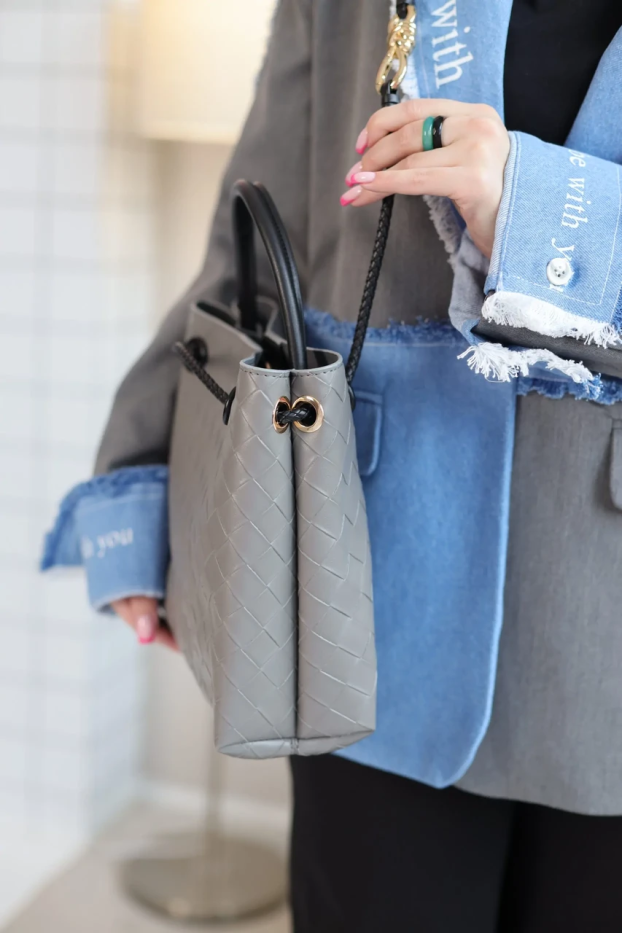 Сумка плетена сіра 111849gr - фото 9