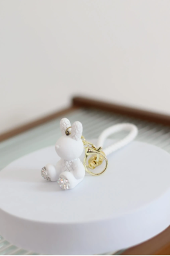 Брелок Заєць білий (390/131) - фото 4