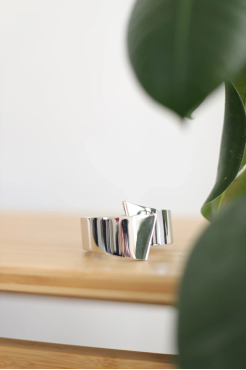 Браслет широкий гладкий у срібному кольорі (950/13) - фото 4