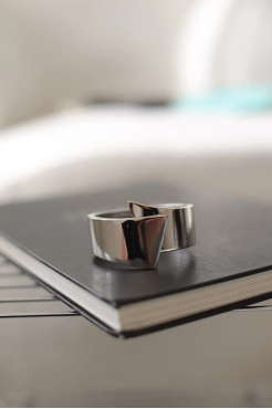 Браслет широкий гладкий у срібному кольорі (950/13) - фото 8