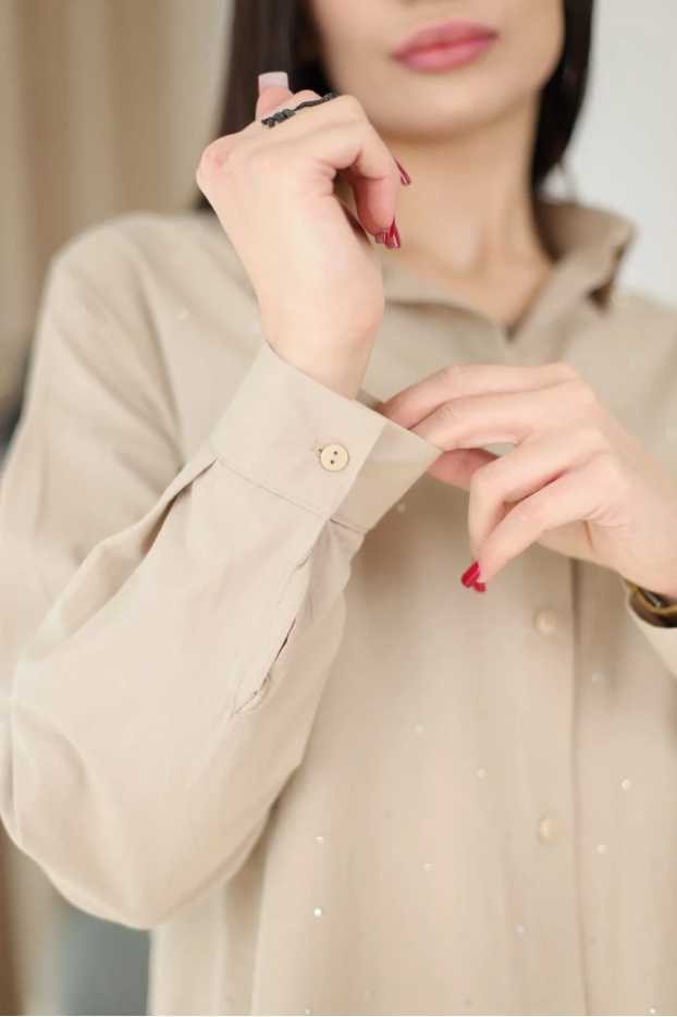 Сорочка з камінчиками 46-50 бежева (2037S) - фото 7