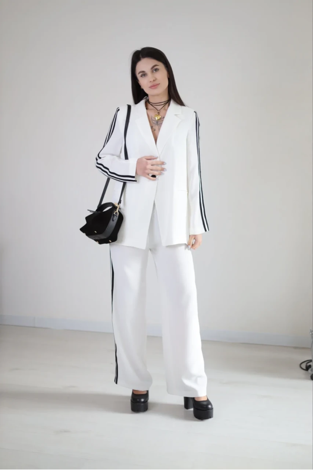 Костюм двійка з лампасами 46 білий (301Т/40) - фото 2